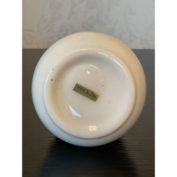 Vintage Ceramic Trinket Box With Metal Rose Clasp Hinged Lid - Picture 6 of 7